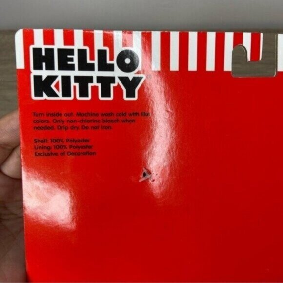 Hello Kitty White & Red Slipper NEW - Picture 6 of 7